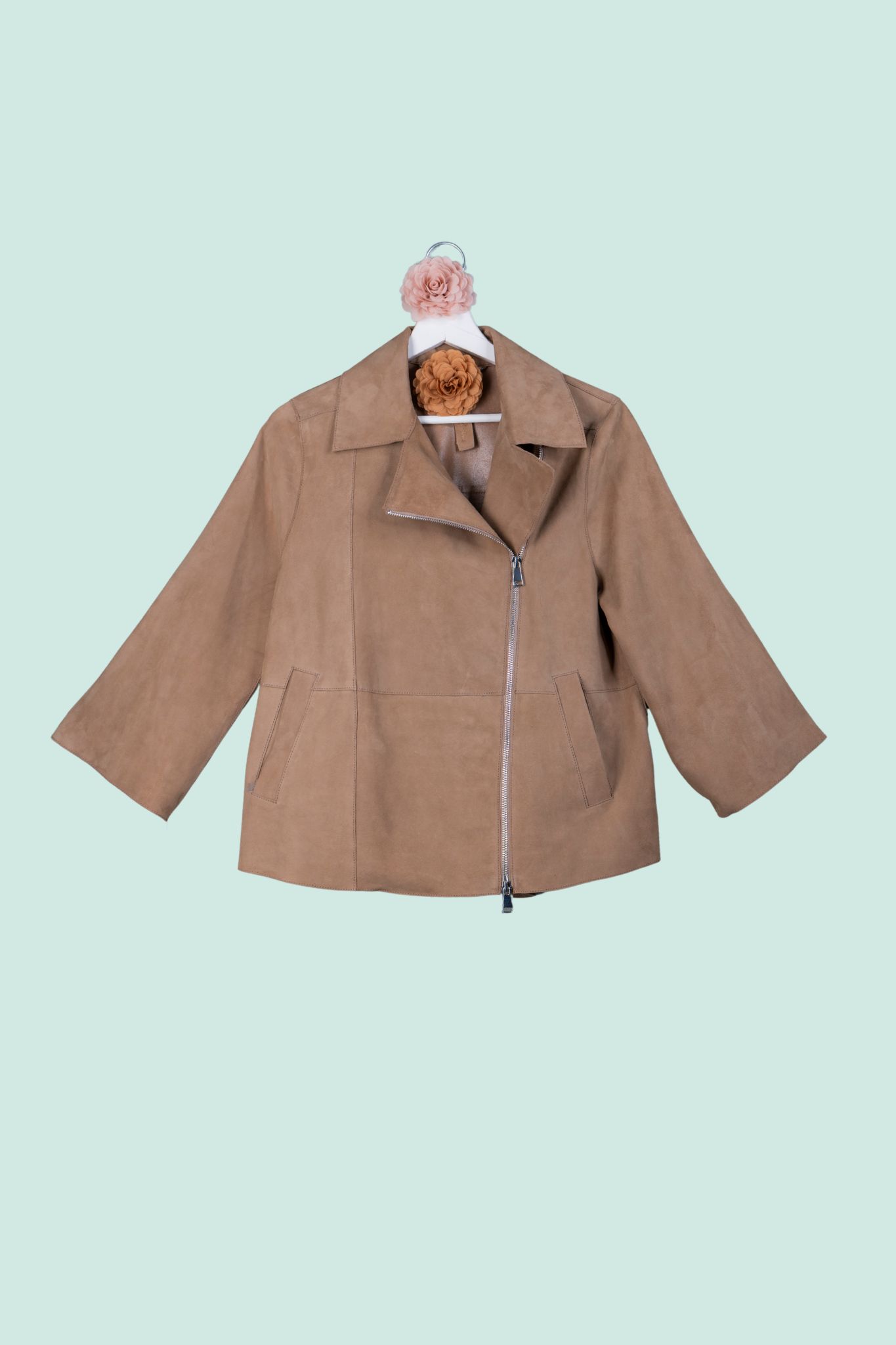 2 Giacca Chiodo Rivisitato Donna in Pelle Vaniglia The Jack - immagine 1