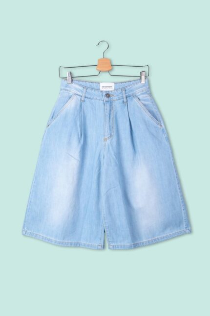 Bermuda con Pinces in Denim Le Morgane
